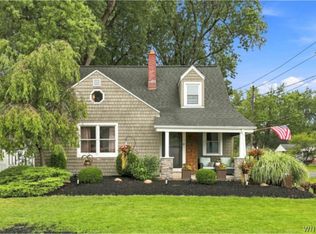 4423 Stratford Ter, Hamburg, NY 14075