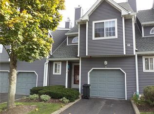 3 Eagle Ridge Way, Nanuet, NY 10954