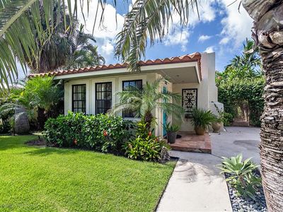 332 Pilgrim Rd, West Palm Beach, FL, 33405