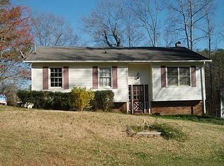 141 Woodland Hills Cir, Fayette, AL 35555