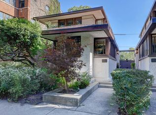 5921 N Magnolia Ave, Chicago, IL 60660