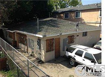 5th image of 1518 E 107th St