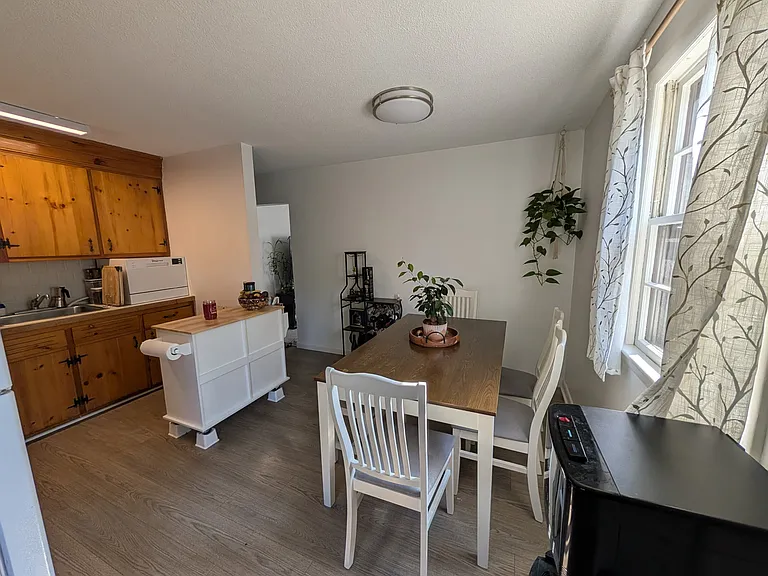 14 Victoria Cir — Photo 6