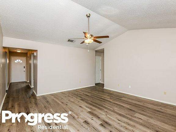4th image of 5310 Virburnum Ct
