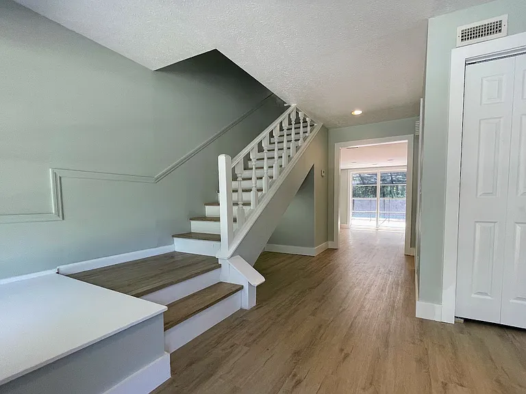 4406 Grainary Ave — Photo 2