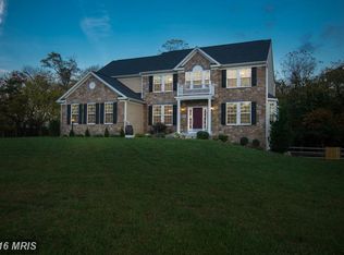 525 Declaration Dr, Charles Town, WV 25414