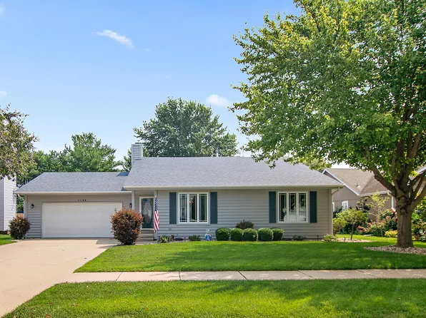 1154 King Arthur Ln, Bourbonnais, IL 60914