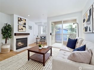 18523 68th Ave NE APT 102, Kenmore, WA 98028