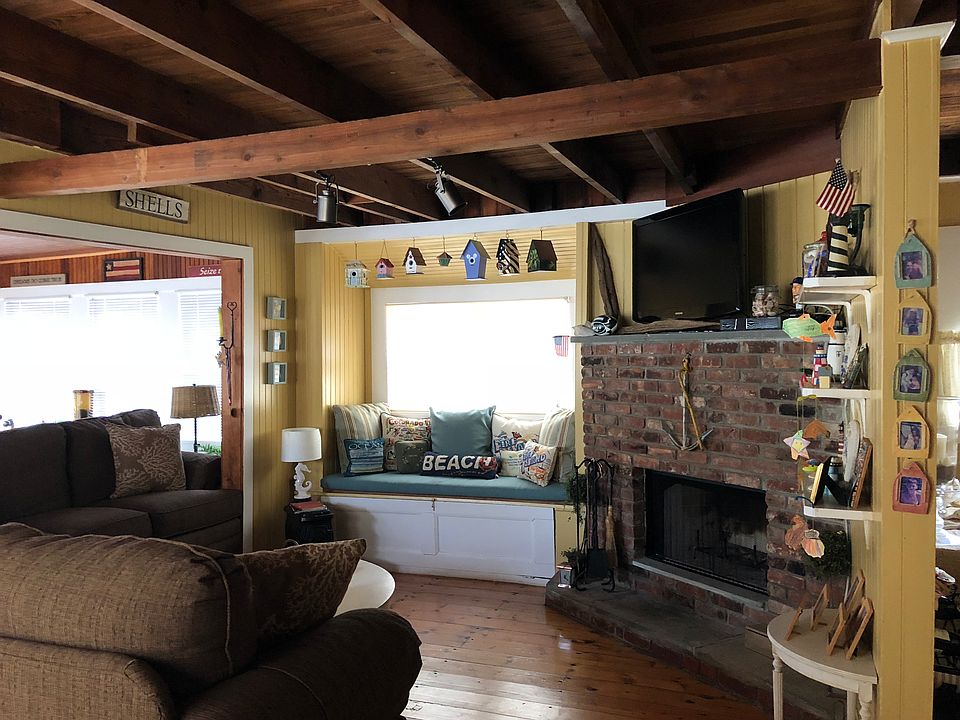 1st image of 434 Dehnhoff Walk