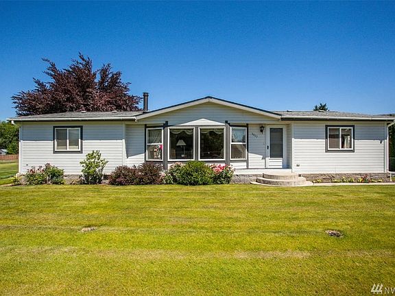 2nd image of 3007 1st St SE
