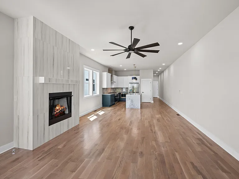 2525 W Heiman St #2525 — Photo 25