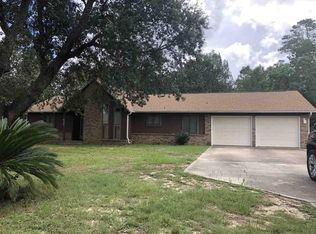 3038 N 17th Ave, Milton, FL 32583