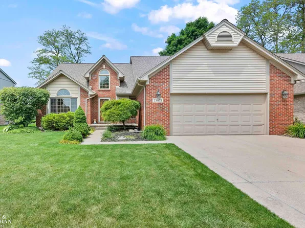 23875 Settlers Dr, Macomb, MI 48042