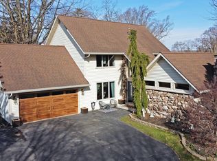 4704 Crutchfield Dr, Saginaw, MI 48638