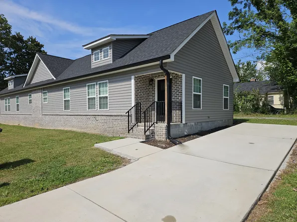 316 Chestnut St #B, La Fayette, GA 30728