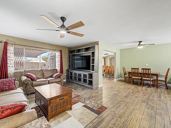 2nd image of 10515 W KINGSWOOD Circle