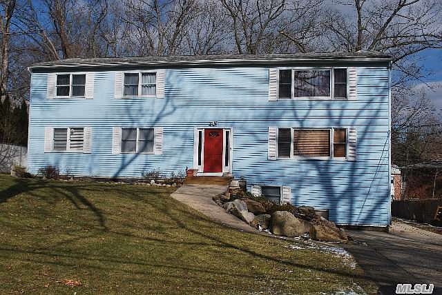 1st image of 5 Terrill Ln