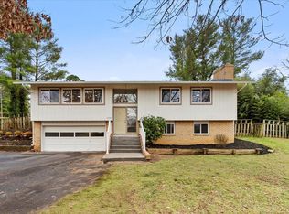 1309 Greendale Dr, Blacksburg, VA 24060