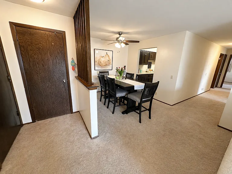 211 Nautilus Dr #7 — Photo 5