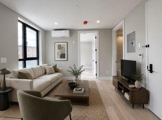 505 Grand St APT 2B, Brooklyn, NY 11211