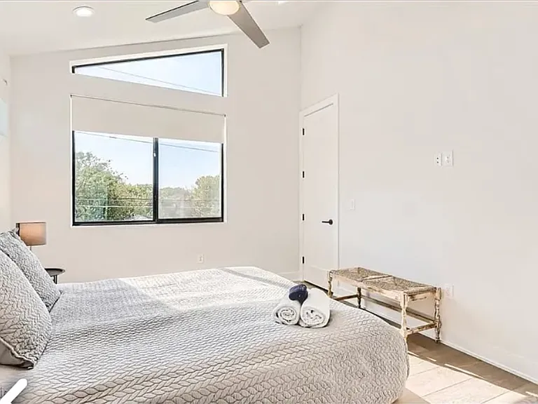 1705 Cedar Ave #1 — Photo 9