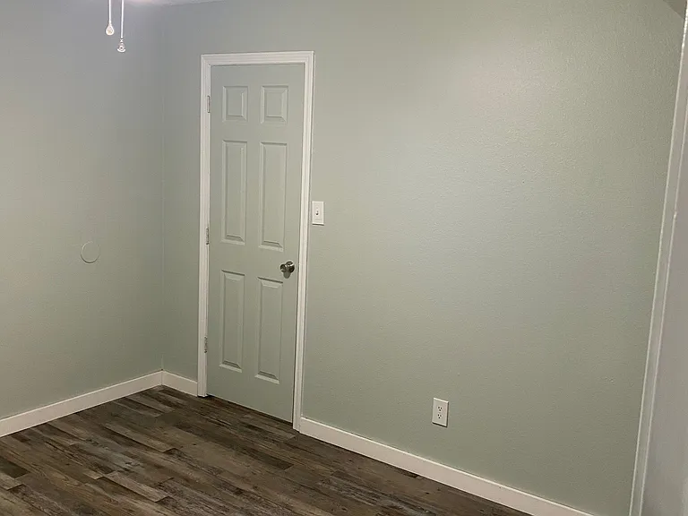 2812 Jerrald Dr — Photo 11