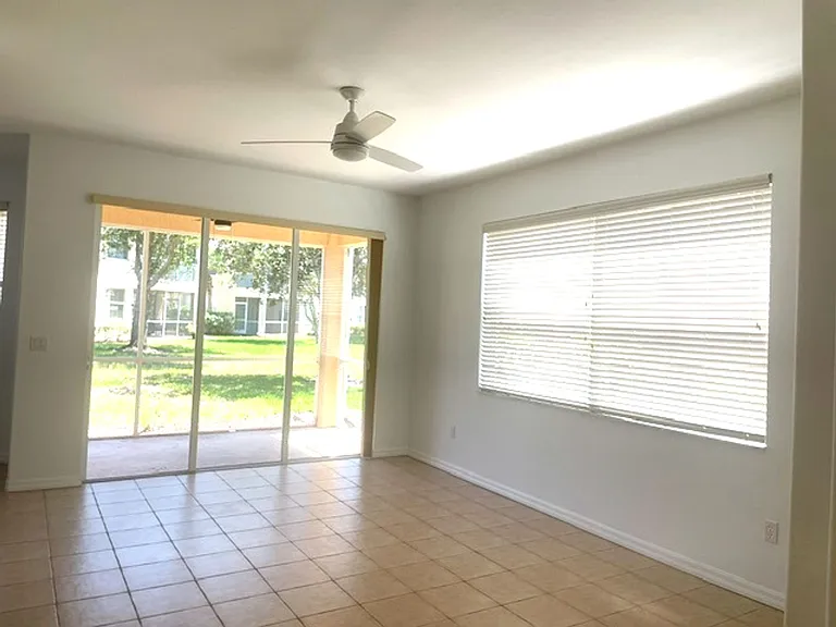 4270 Vicenza Dr #B40 — Photo 5