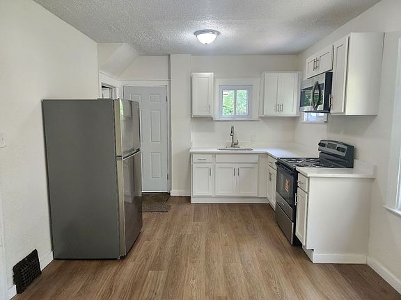 4th image of 12905 Watterson Ave