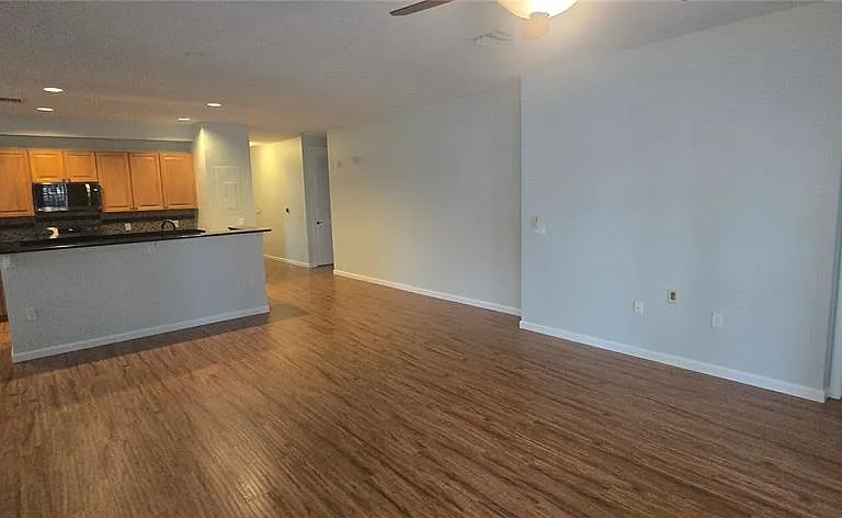 4249 Corrine Dr #8-104 — Photo 54