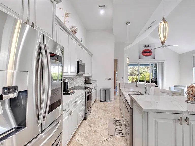 3005 Coco Ave — Photo 24