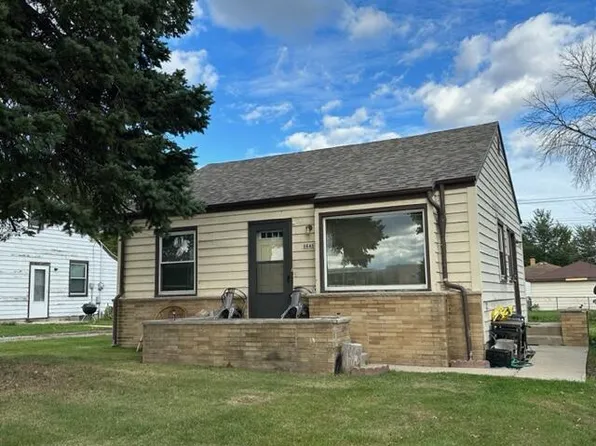 6640 North 60th STREET, Milwaukee, WI 53223