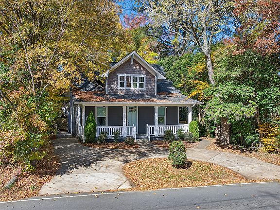 2nd image of 3015 Virginia Ave