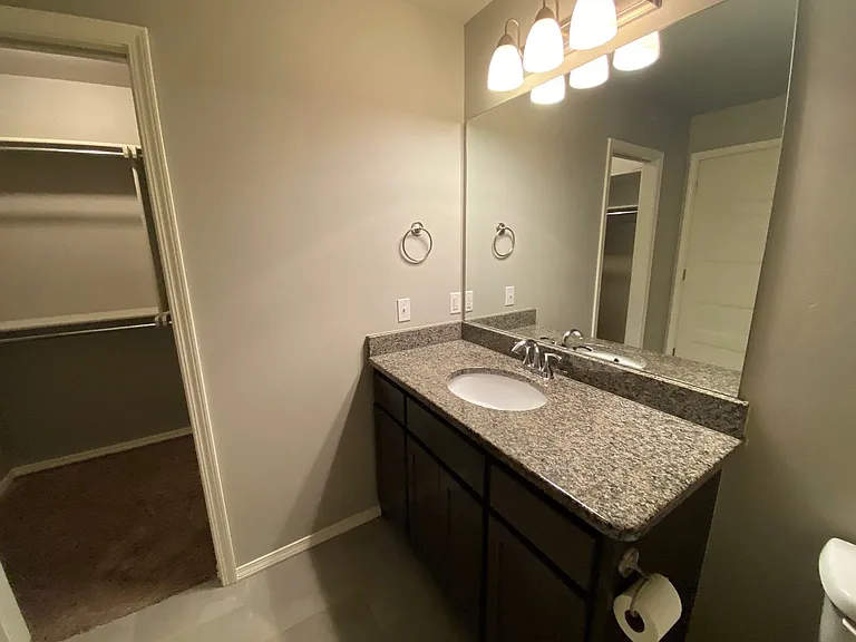 6933 Mayberry Ln — Photo 13