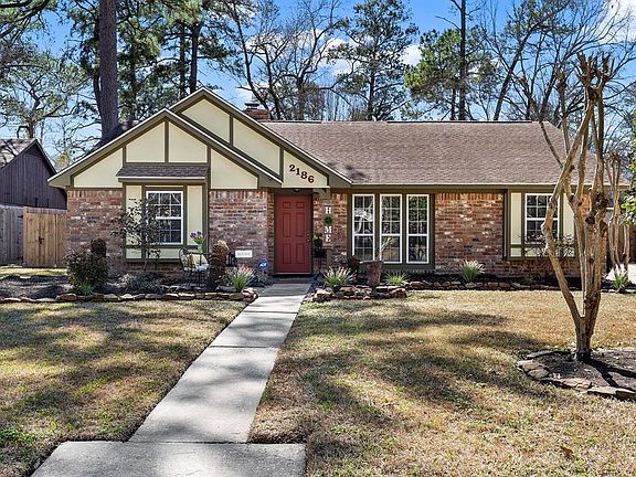 4th image of 2186 River Village Dr