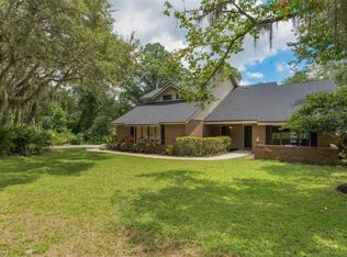 120 E Greentree Ln, Lake Mary, FL 32746