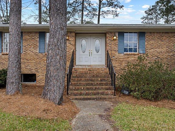 3rd image of 103 Parks St