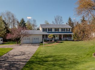 98 Leo Lane, Poughquag, NY 12570