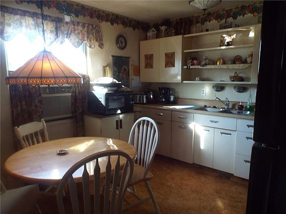 4th image of 4111 Alden Ave