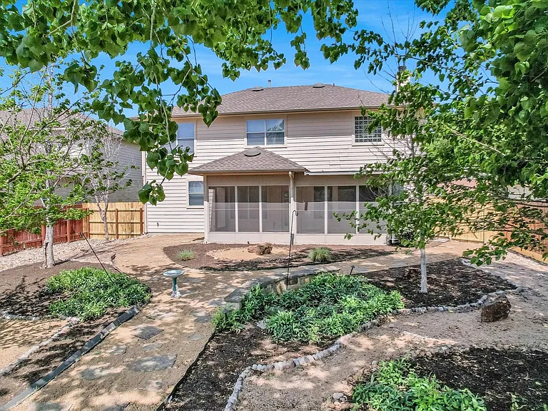 4029 Lake Edge Way — Photo 27
