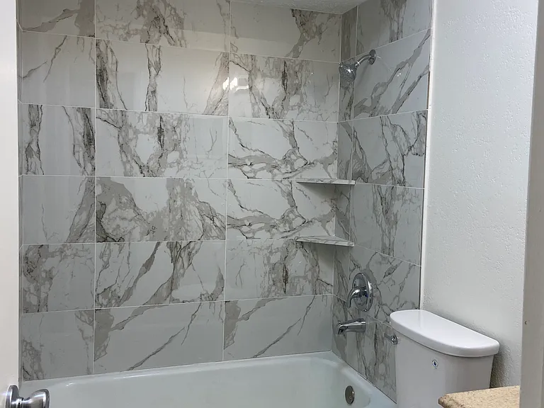 212 N Bowser Rd — Photo 17