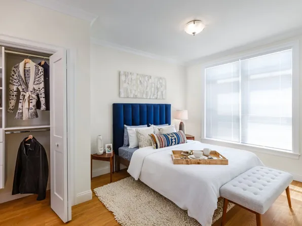 90 Gerry Rd #2STD, Chestnut Hill, MA 02467