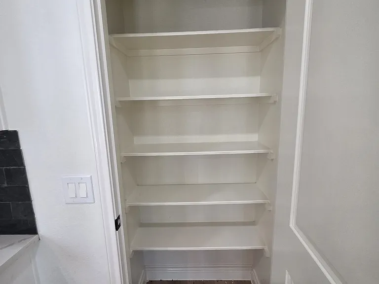 105 N Creek Dr #A/B — Photo 10