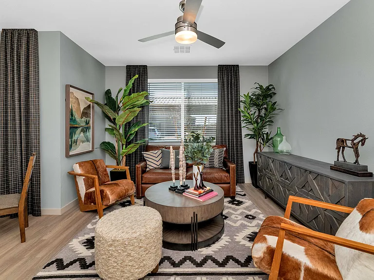 Everly at Morrison Ranch Luxury Apartments — Photo 10