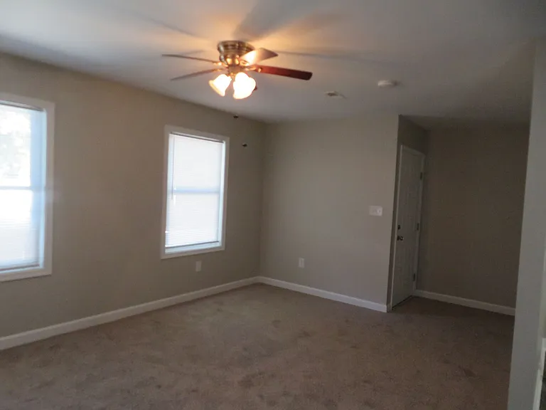 24009 Sequoia Rd — Photo 2
