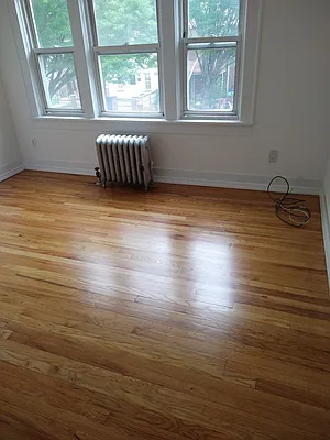 Rented by House Hunt Realty Corp. | media 2