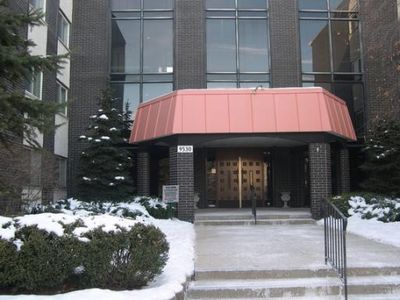 9530 Lamon Ave APT 114, Skokie, IL, 60077