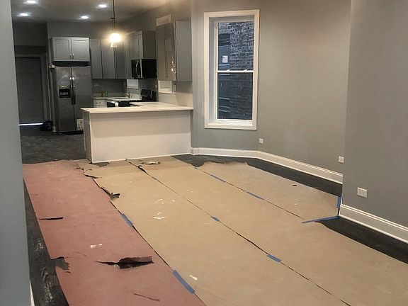 3rd image of 1529 S Lawndale Ave #1