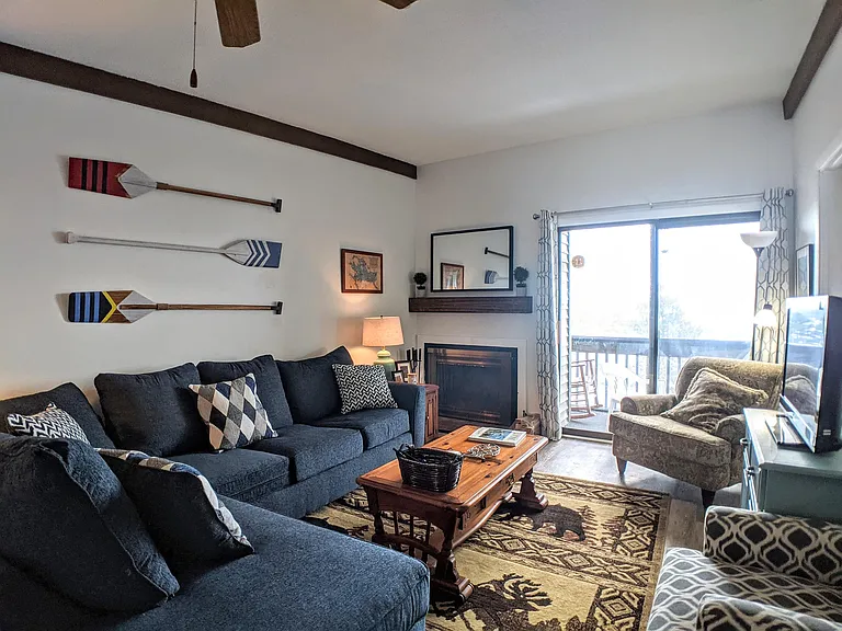 178 Treetop Cir #1033 — Photo 2