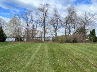 Crystal Beach Dr UNIT 17, Sturgis, MI 49091