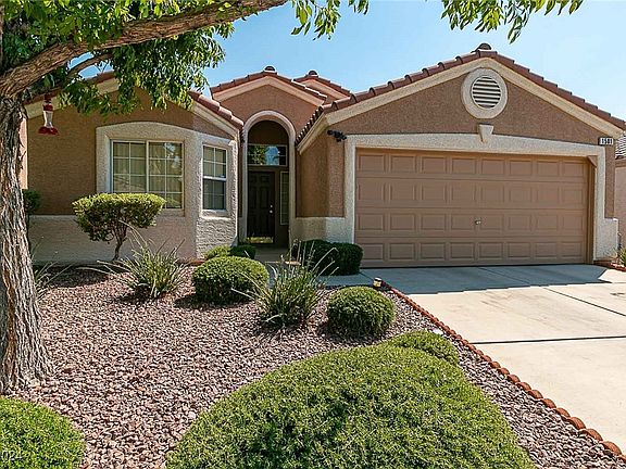 3rd image of 1501 Silver Sunset Dr